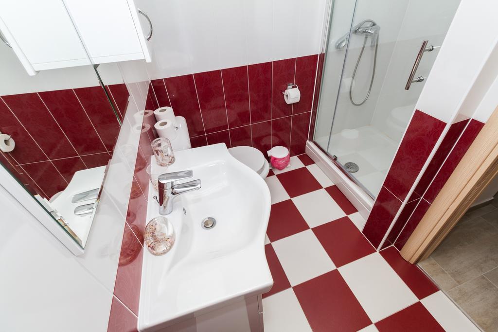Apartments Villa-Ines Center Vodice Eksteriør billede
