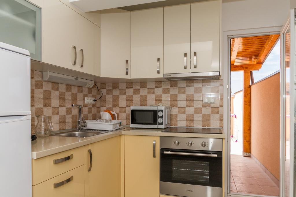 Apartments Villa-Ines Center Vodice Eksteriør billede