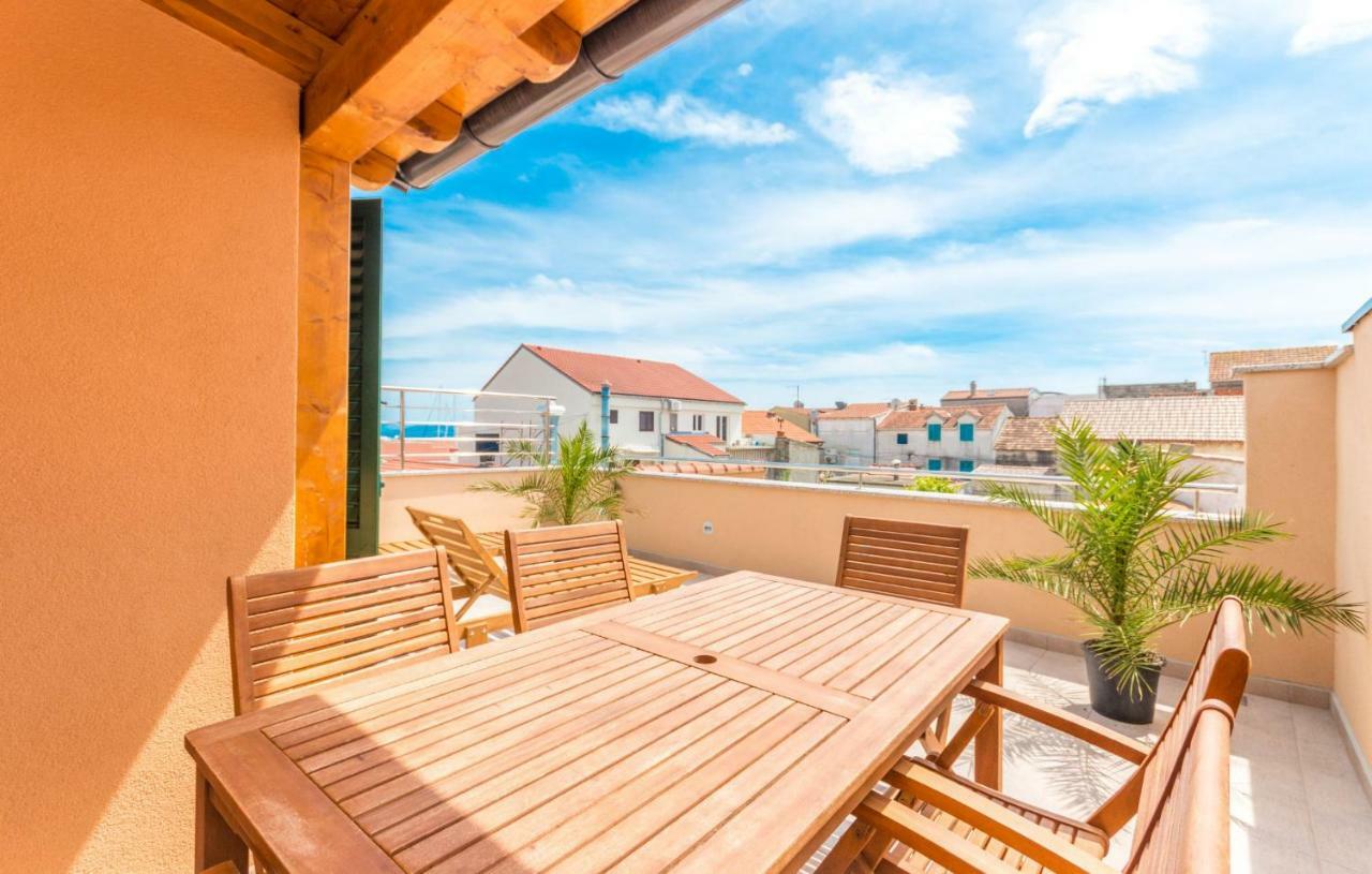 Apartments Villa-Ines Center Vodice Eksteriør billede